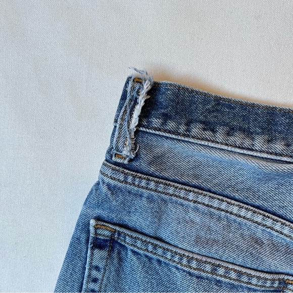 Levis 505 shorts 34 Regular fit Distressed light blue wash Faded Mens Zip fly - Picture 8 of 9